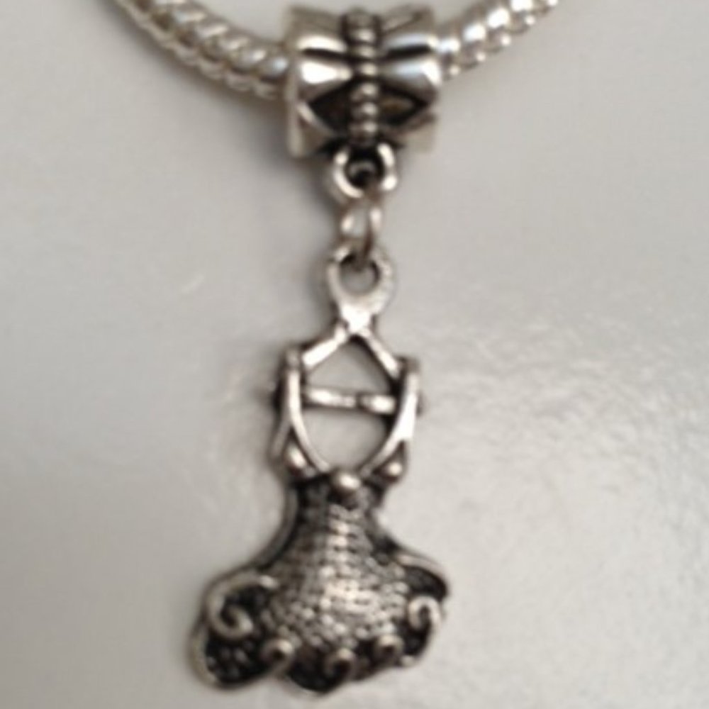 TUTU Dress Silver Plated Dangling Charm Bead For European Style Charm Bracelets